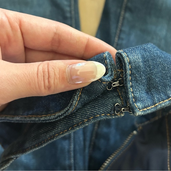 Alice + Olivia Denim Front Zip Halter Neck Jumpsuit - Picture 8 of 11